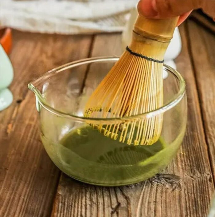 Chawan de Vidrio con Pico para Matcha